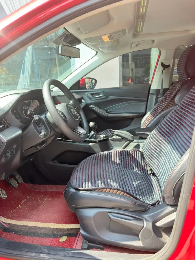 2021 MG 5 1.5L 120HP L4 5MT,autocango,china used car exporter,china ev exporter,chinese used car exporter,chinese used ev exporter