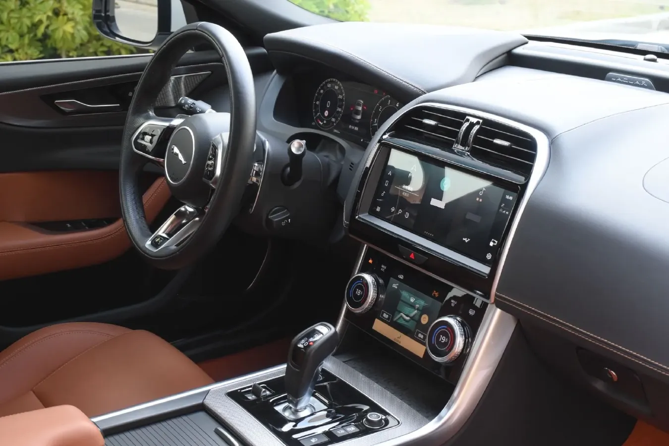 2024 Jaguar XEL 2.0T 250HP L4 8AT,autocango,china used car exporter,china ev exporter,chinese used car exporter,chinese used ev exporter