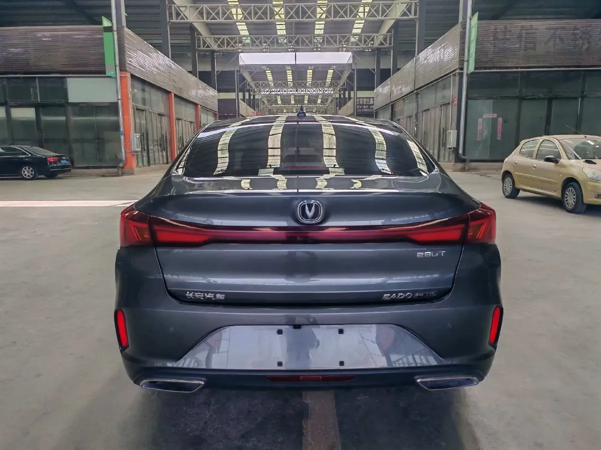 2023 ChangAn Eado 1.4T 160HP L4 7DCT,autocango,china used car exporter,china ev exporter,chinese used car exporter,chinese used ev exporter