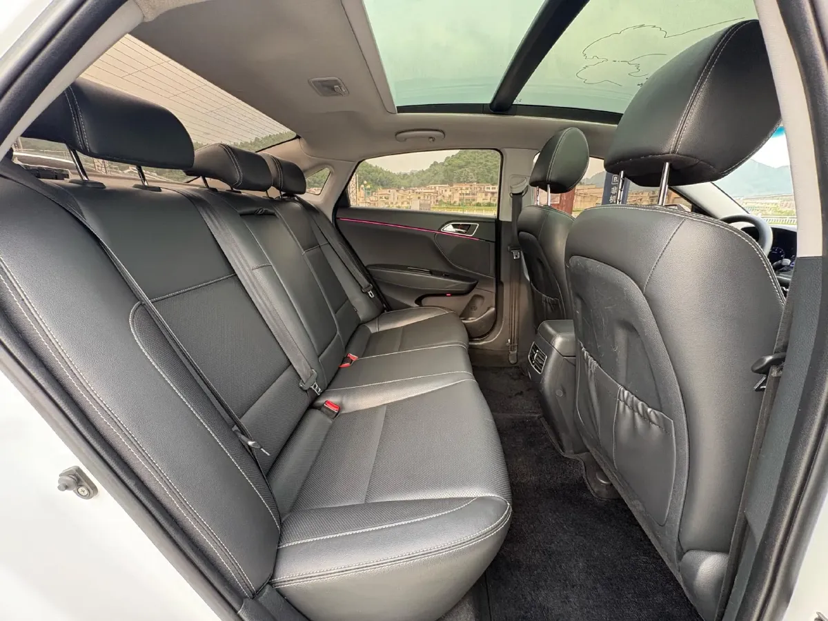 2017 Hyundai Mistra 1.6T 175HP L4 7DCT,autocango,china used car exporter,china ev exporter,chinese used car exporter,chinese used ev exporter