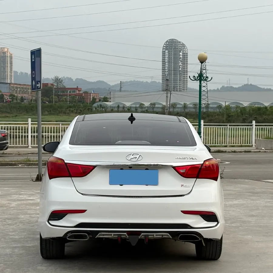 2017 Hyundai Mistra 1.6T 175HP L4 7DCT,autocango,china used car exporter,china ev exporter,chinese used car exporter,chinese used ev exporter