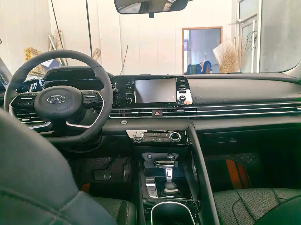 2022 Hyundai Elantra 1.5L 115HP L4 CVT,autocango,china used car exporter,china ev exporter,chinese used car exporter,chinese used ev exporter