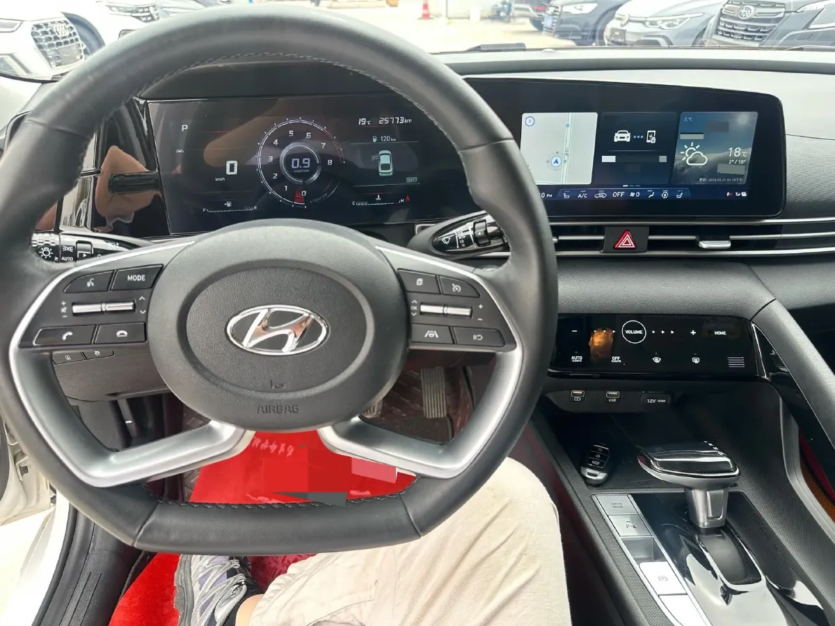 2023 Hyundai Elantra 1.5L 115HP L4 CVT,autocango,china used car exporter,china ev exporter,chinese used car exporter,chinese used ev exporter