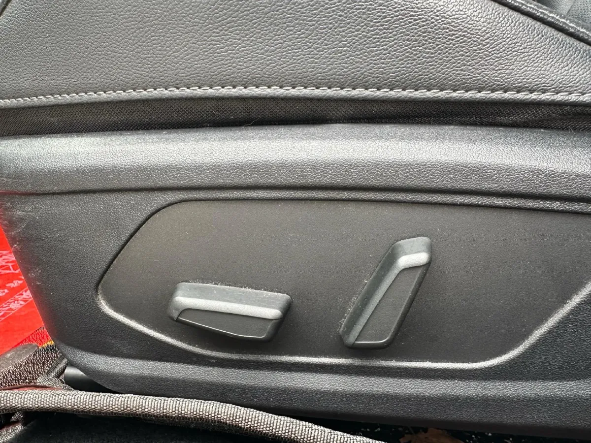 2023 Hyundai Elantra 1.5L 115HP L4 CVT,autocango,china used car exporter,china ev exporter,chinese used car exporter,chinese used ev exporter