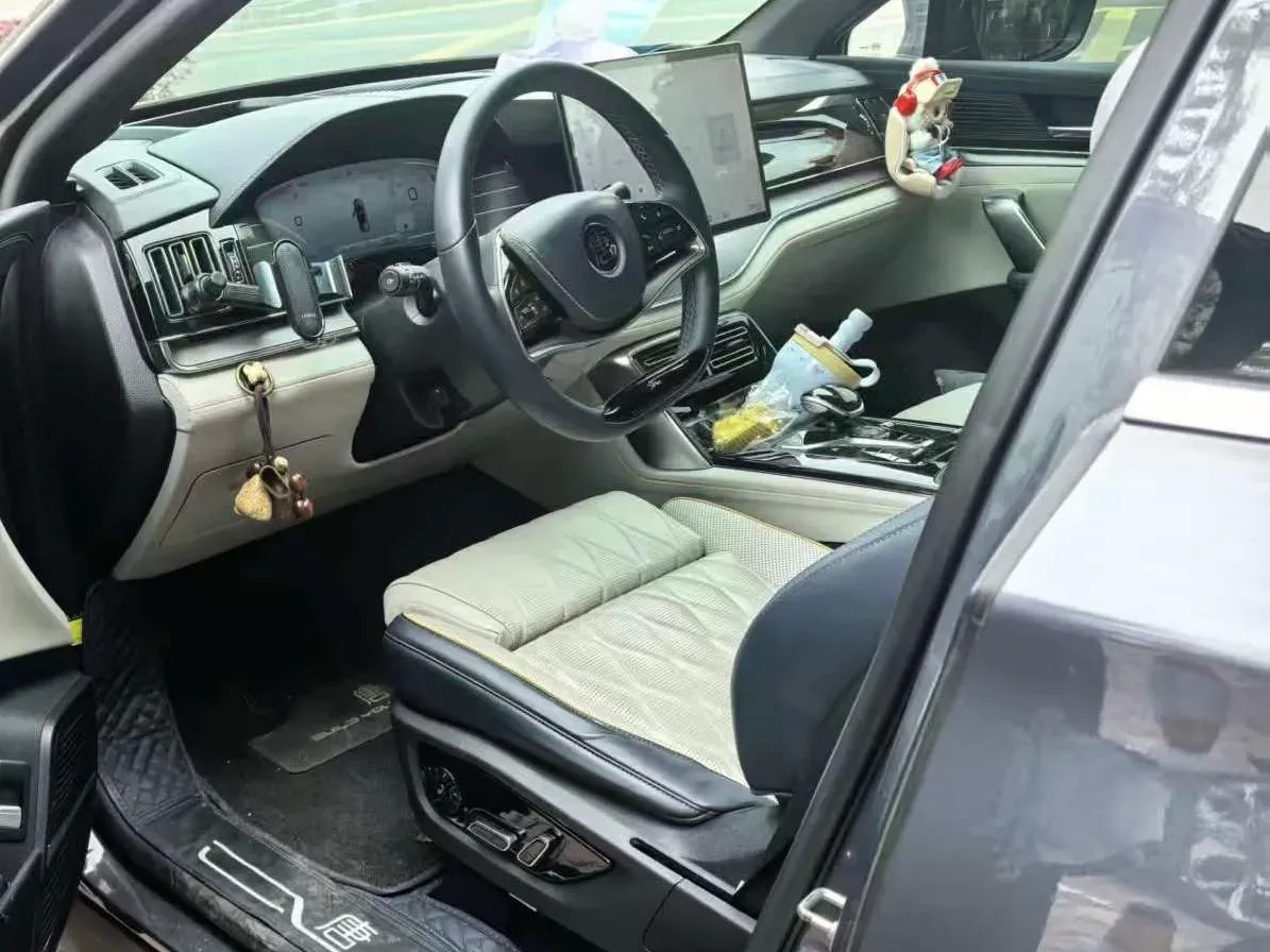 2022 Roewe iMAX8 BEV 90KWH,autocango,china used car exporter,china ev exporter,chinese used car exporter,chinese used ev exporter