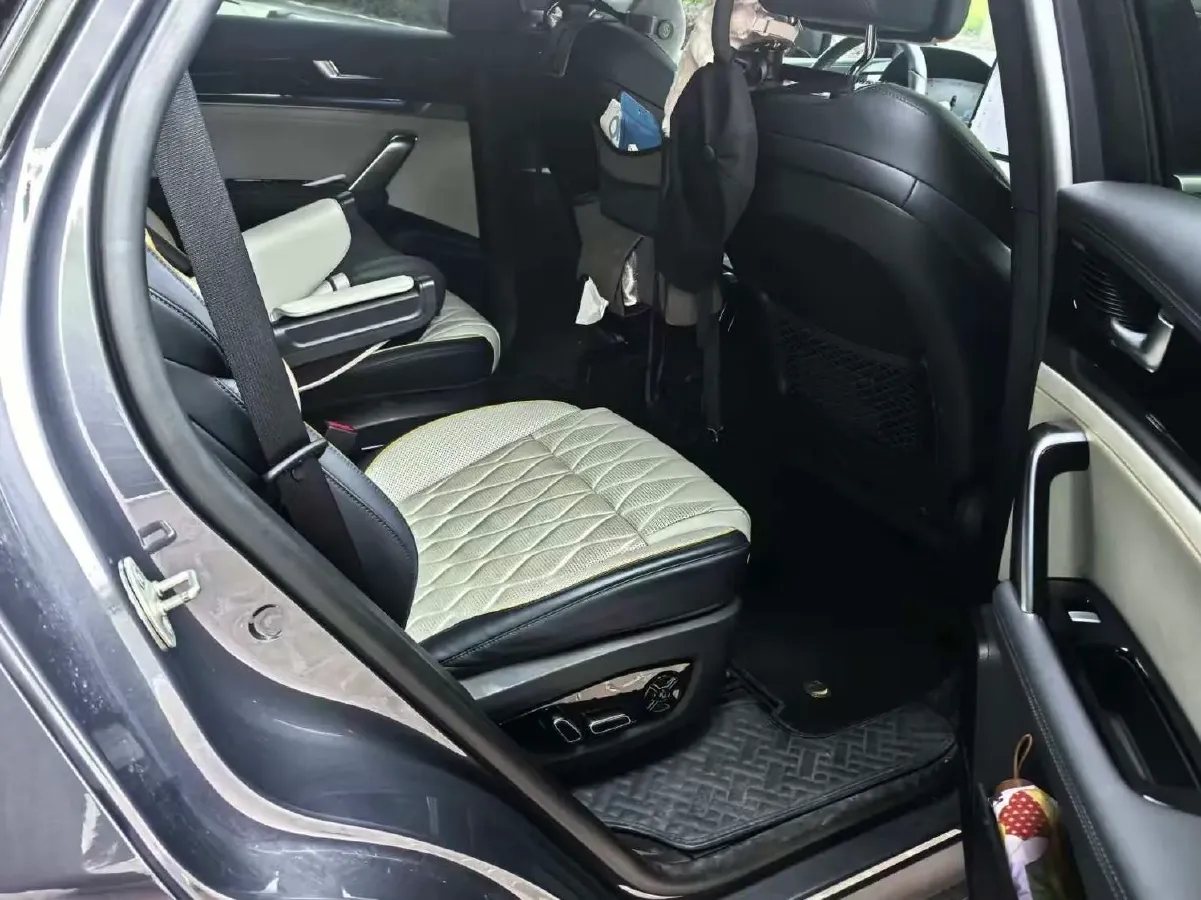 2022 Roewe iMAX8 BEV 90KWH,autocango,china used car exporter,china ev exporter,chinese used car exporter,chinese used ev exporter