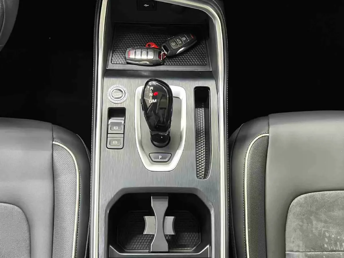 2021 Haval H6 1.5T 150HP L4 7DCT,autocango,china used car exporter,china ev exporter,chinese used car exporter,chinese used ev exporter