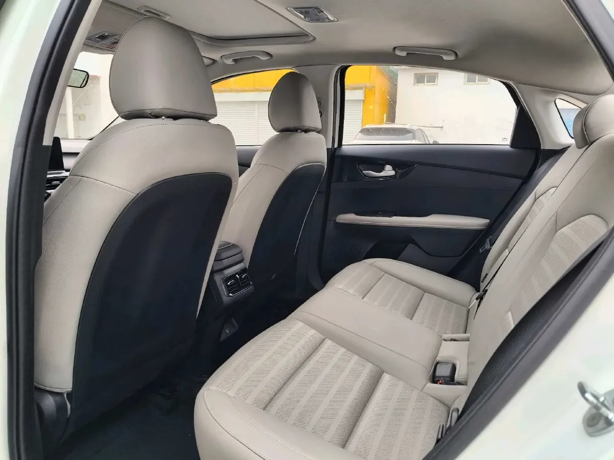 2023 Kia K3 1.5L 115HP L4 CVT,autocango,china used car exporter,china ev exporter,chinese used car exporter,chinese used ev exporter