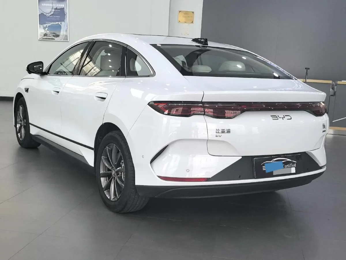 2025 BYD QinL BEV,autocango,china used car exporter,china ev exporter,chinese used car exporter,chinese used ev exporter
