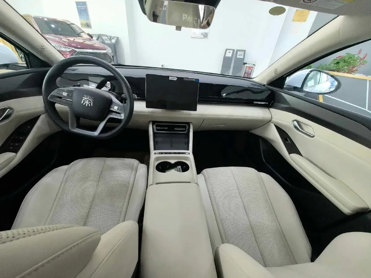 2025 BYD QinL BEV,autocango,china used car exporter,china ev exporter,chinese used car exporter,chinese used ev exporter