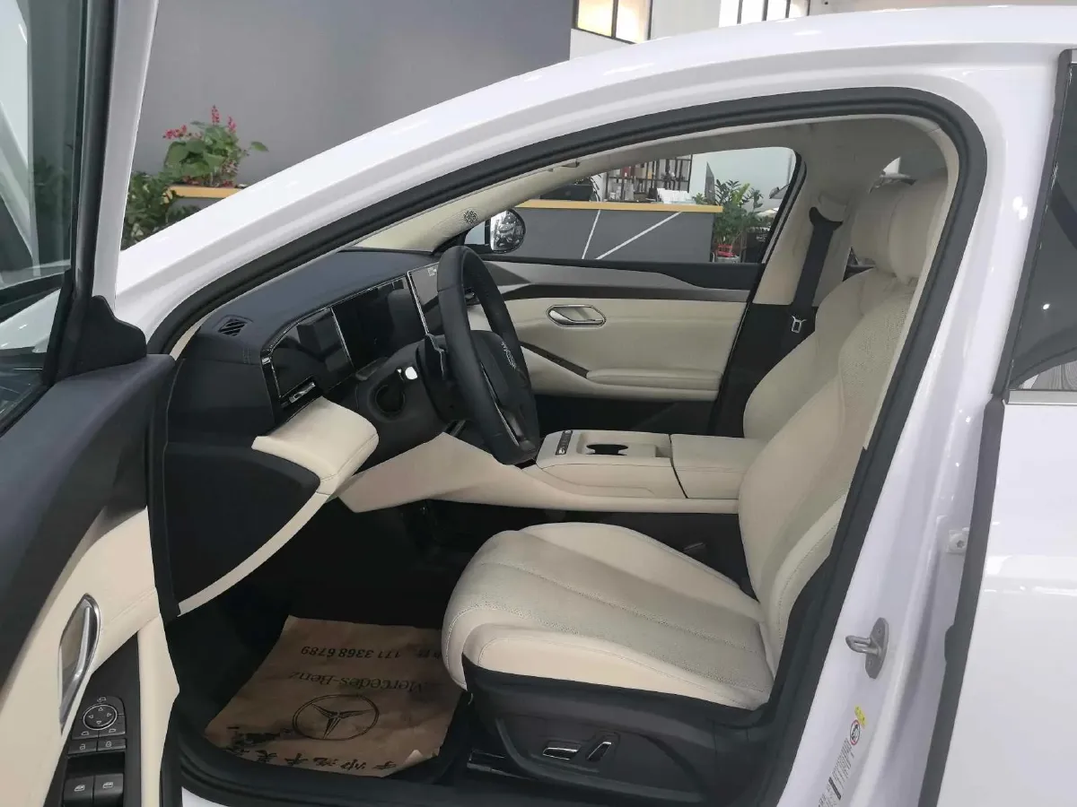 2025 BYD QinL BEV,autocango,china used car exporter,china ev exporter,chinese used car exporter,chinese used ev exporter