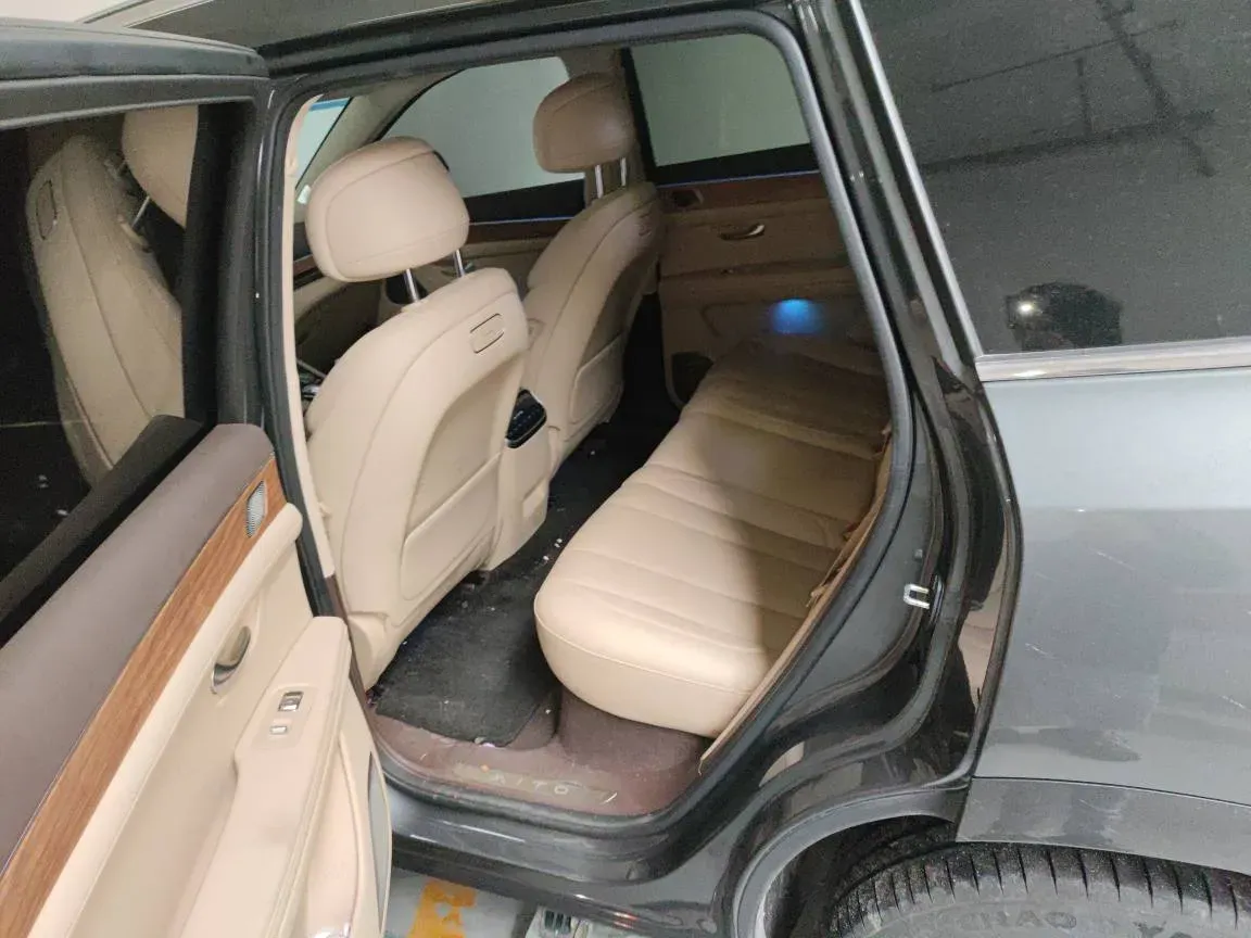 2024 Jaguar E-PACE 1.5T 200HP L3 8AT,autocango,china used car exporter,china ev exporter,chinese used car exporter,chinese used ev exporter