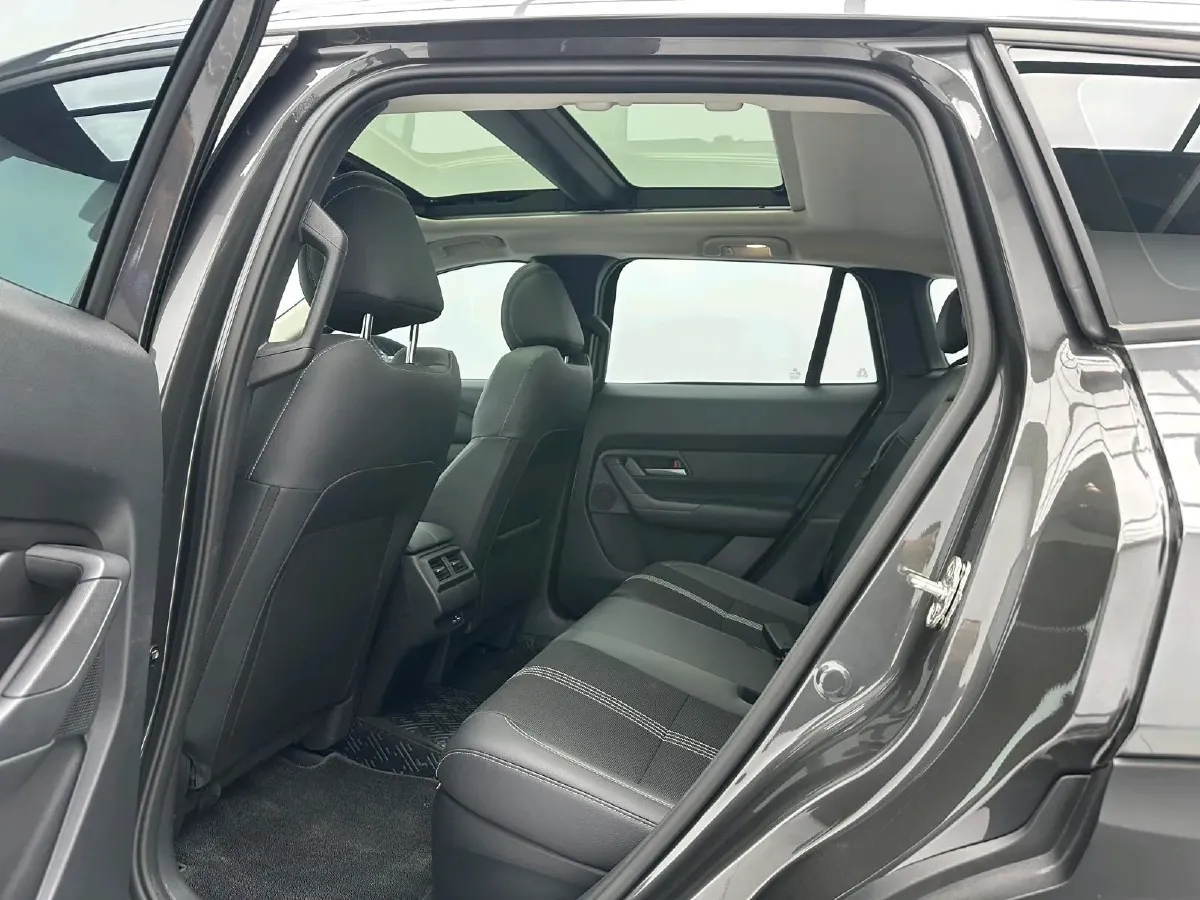 2023 Mazda CX-50 2.0L 155HP L4 6AT,autocango,china used car exporter,china ev exporter,chinese used car exporter,chinese used ev exporter