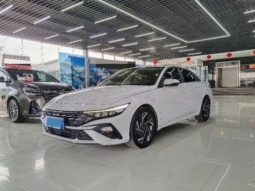 2022 Hyundai Elantra 1.5L 115HP L4 CVT,autocango,china used car exporter,china ev exporter,chinese used car exporter,chinese used ev exporter