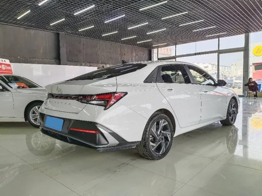 2022 Hyundai Elantra 1.5L 115HP L4 CVT,autocango,china used car exporter,china ev exporter,chinese used car exporter,chinese used ev exporter