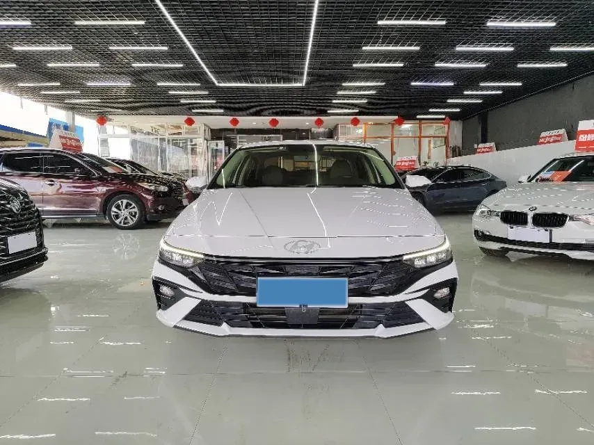 2022 Hyundai Elantra 1.5L 115HP L4 CVT,autocango,china used car exporter,china ev exporter,chinese used car exporter,chinese used ev exporter