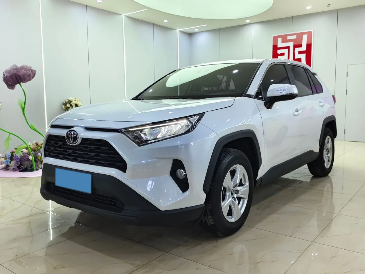 2021 Toyota RAV4 2.0L 171HP L4 CVT,autocango,china used car exporter,china ev exporter,chinese used car exporter,chinese used ev exporter