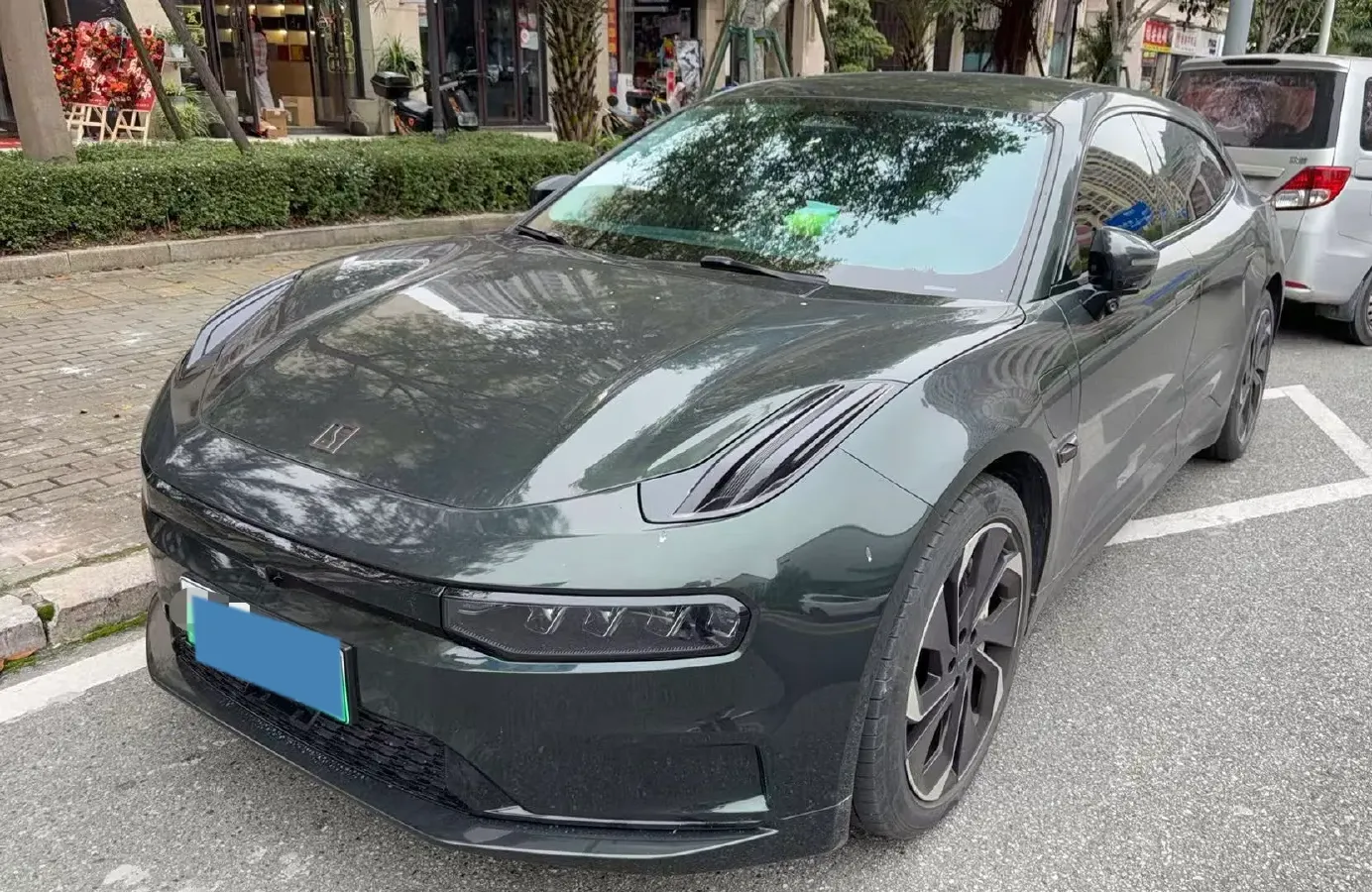 2023 Zeekr 001 BEV 100KWH,autocango,china used car exporter,china ev exporter,chinese used car exporter,chinese used ev exporter