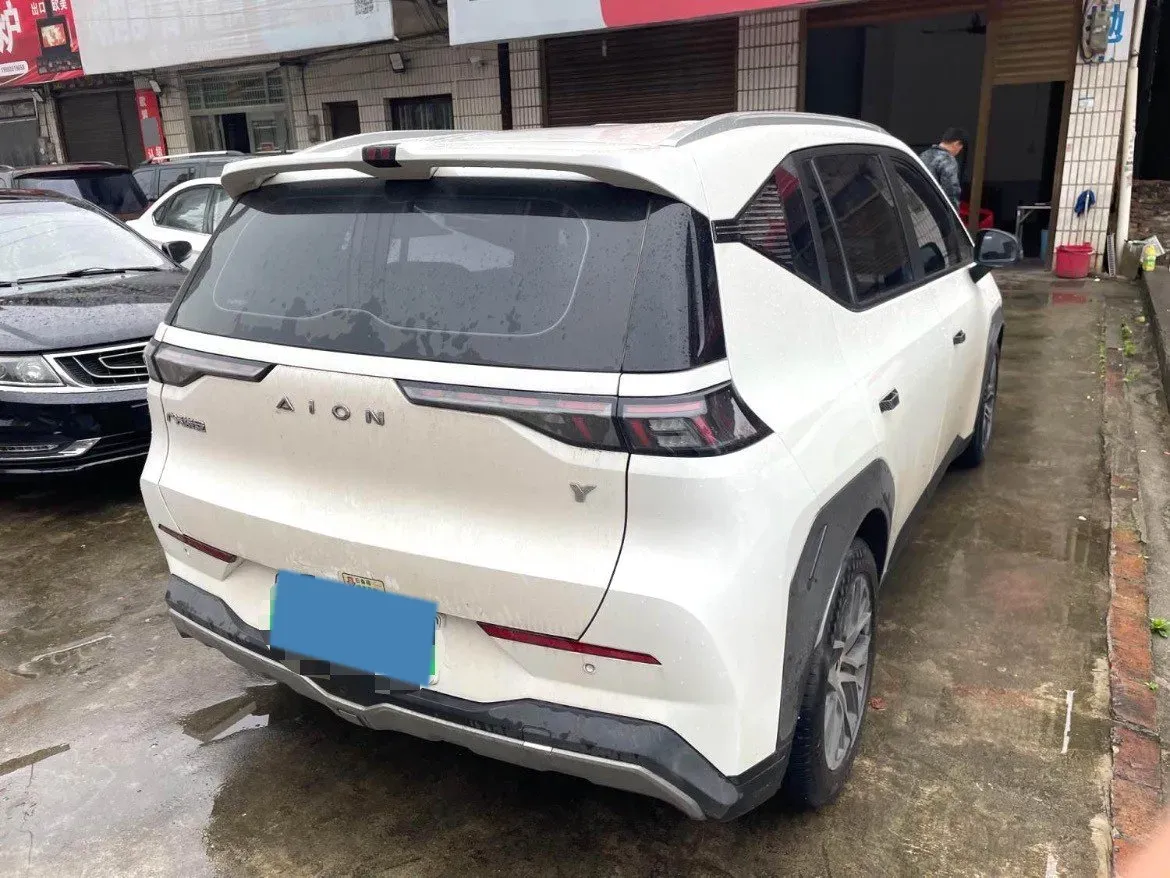 2022 Geely Okavango 1.8T 184HP L4 7DCT,autocango,china used car exporter,china ev exporter,chinese used car exporter,chinese used ev exporter