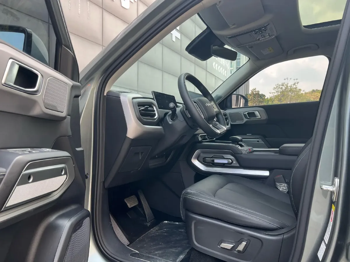 2025 FangChengBao Tai 3 BEV,autocango,china used car exporter,china ev exporter,chinese used car exporter,chinese used ev exporter