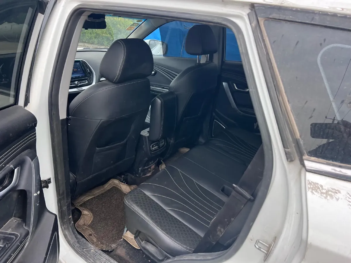 2019 Jetour X70S 1.5T 156HP L4 6DCT,autocango,china used car exporter,china ev exporter,chinese used car exporter,chinese used ev exporter