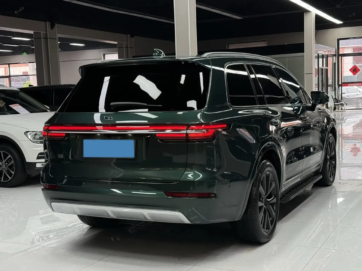 2021 Li ONE Range Extended 131HP REEV 40.5KWH,autocango,china used car exporter,china ev exporter,chinese used car exporter,chinese used ev exporter