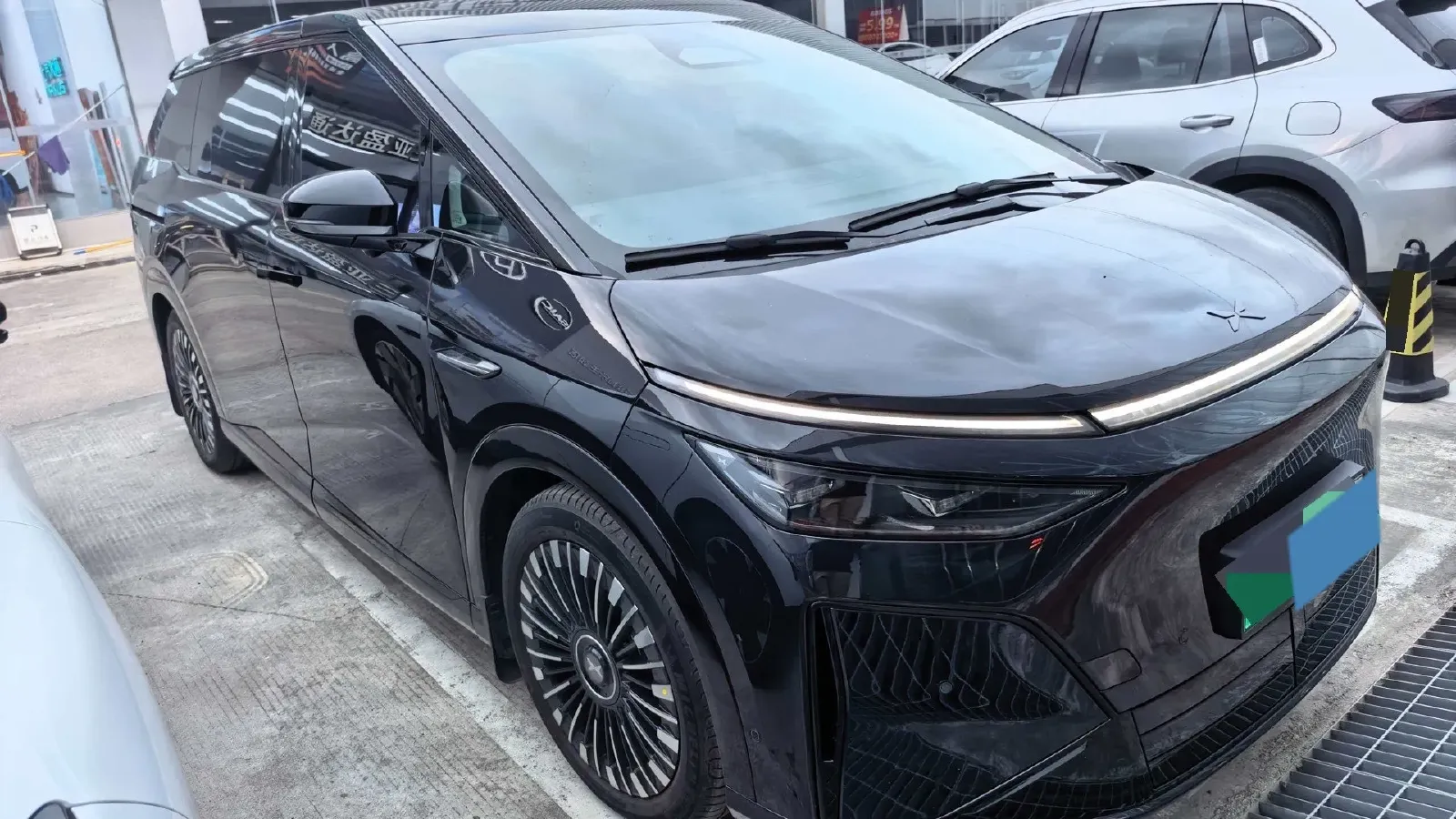 2026 Xpeng X9 REEV 150HP REEV,autocango,china used car exporter,china ev exporter,chinese used car exporter,chinese used ev exporter