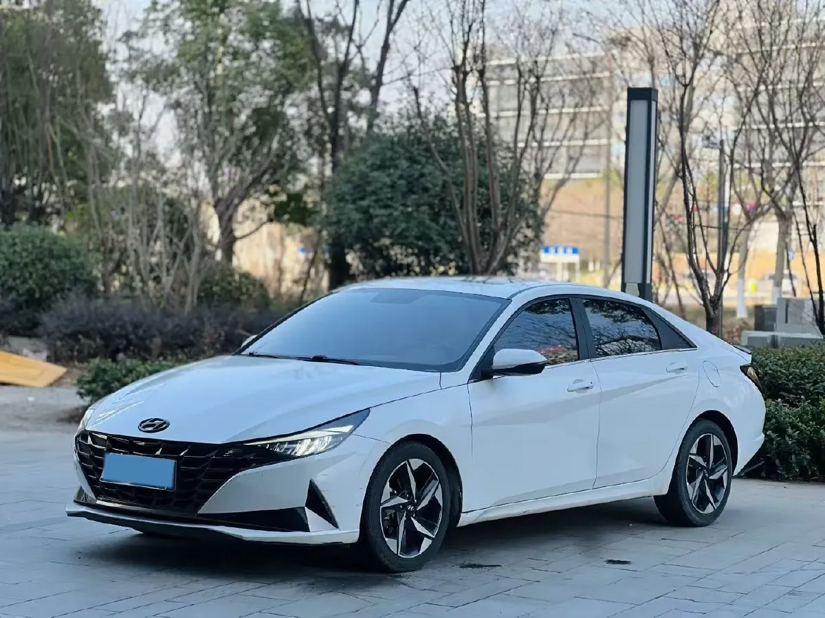 2023 Hyundai Elantra 1.5L 115HP L4 CVT,autocango,china used car exporter,china ev exporter,chinese used car exporter,chinese used ev exporter