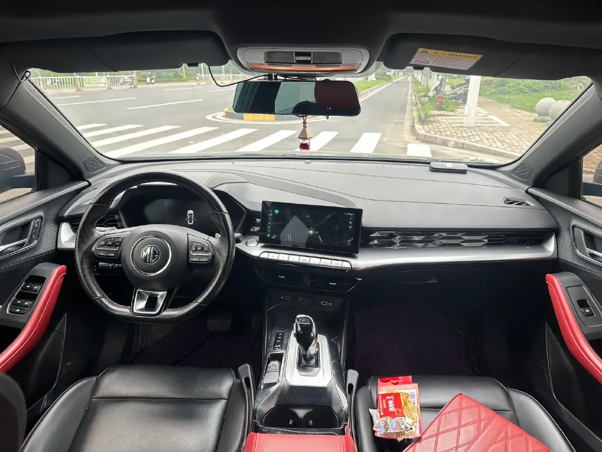 2021 MG 5 1.5T 173HP L4 7DCT,autocango,china used car exporter,china ev exporter,chinese used car exporter,chinese used ev exporter