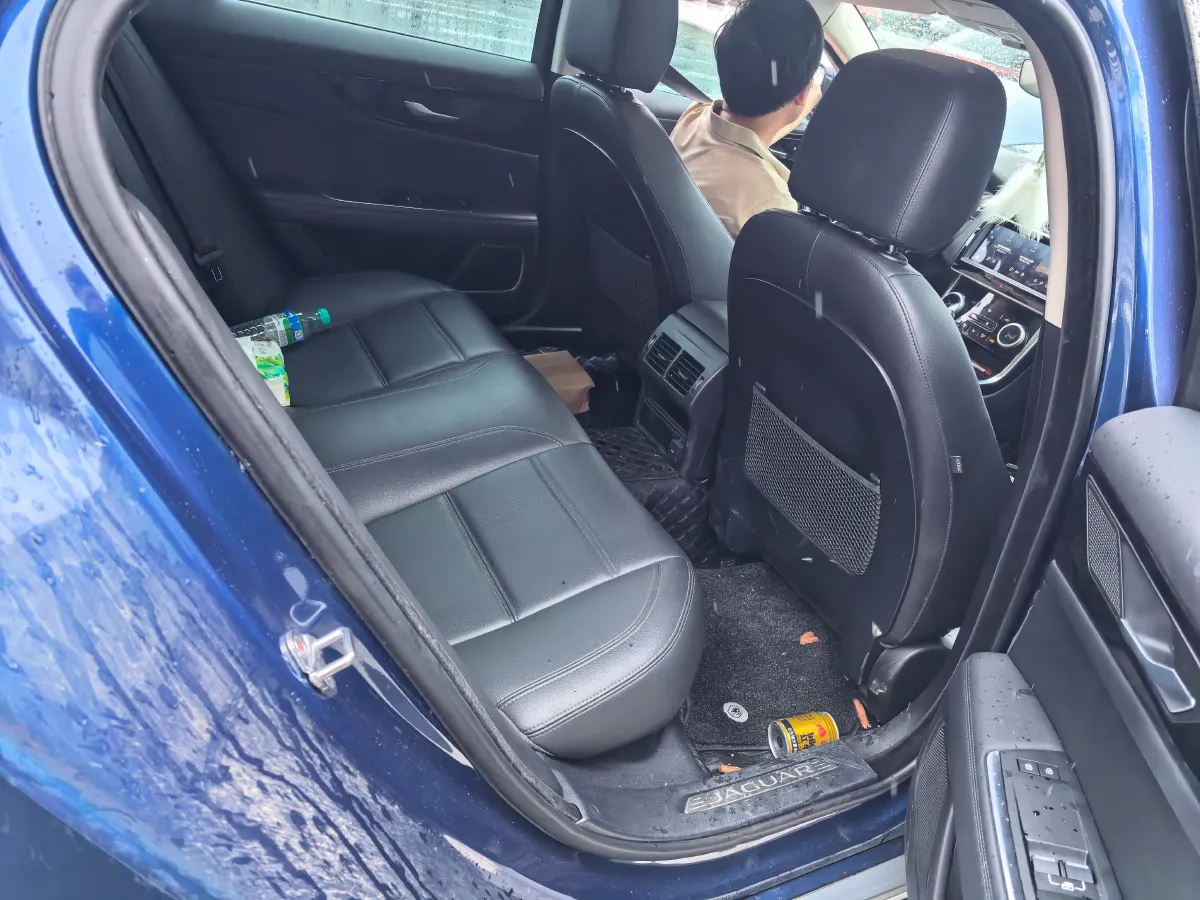 2021 Jaguar XEL 2.0T 250HP L4 8AT,autocango,china used car exporter,china ev exporter,chinese used car exporter,chinese used ev exporter