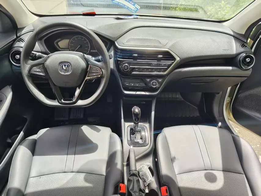 2019 ChangAn Alsvin 1.5L 107HP L4 5DCT,autocango,china used car exporter,china ev exporter,chinese used car exporter,chinese used ev exporter