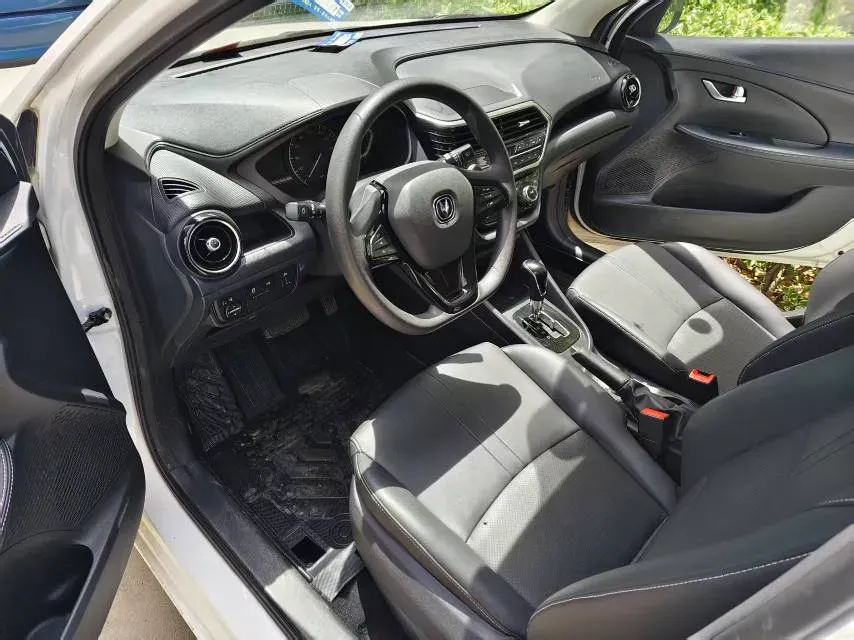 2019 ChangAn Alsvin 1.5L 107HP L4 5DCT,autocango,china used car exporter,china ev exporter,chinese used car exporter,chinese used ev exporter