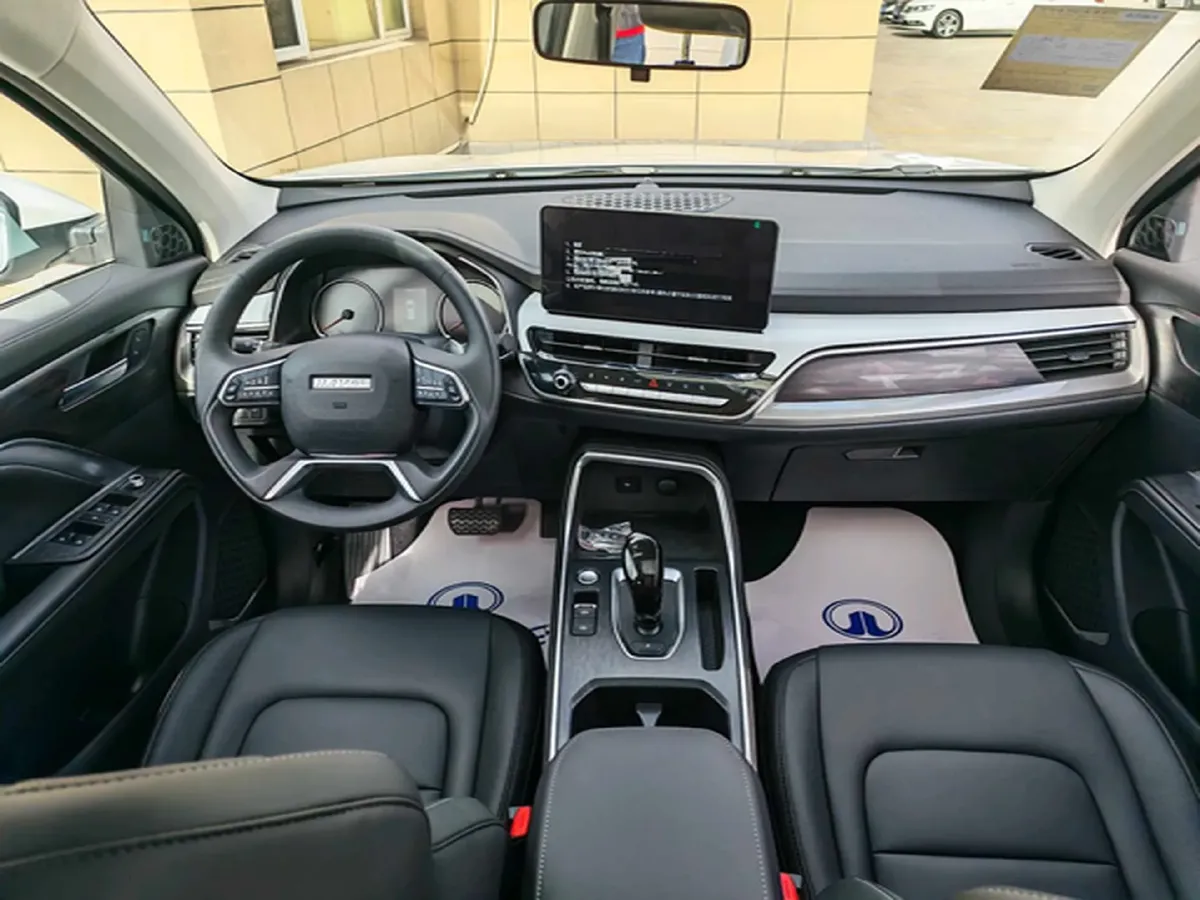 2025 Haval H6 1.5T 150HP L4 7DCT,autocango,china used car exporter,china ev exporter,chinese used car exporter,chinese used ev exporter