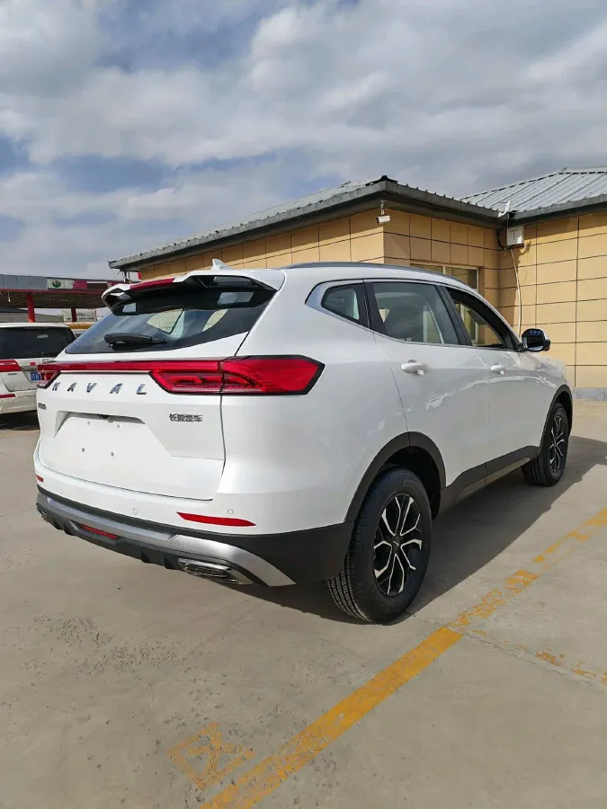 2025 Haval H6 1.5T 150HP L4 7DCT,autocango,china used car exporter,china ev exporter,chinese used car exporter,chinese used ev exporter