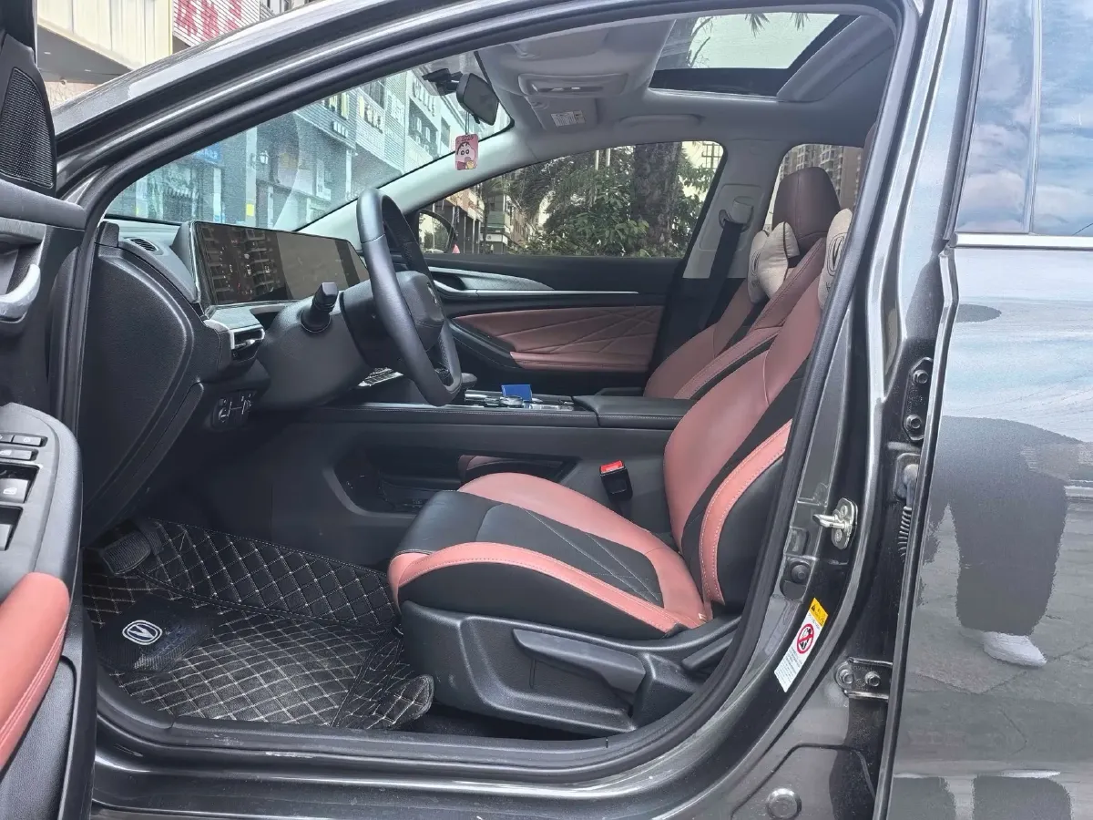 2023 ChangAn Eado 1.4T 160HP L4 7DCT,autocango,china used car exporter,china ev exporter,chinese used car exporter,chinese used ev exporter