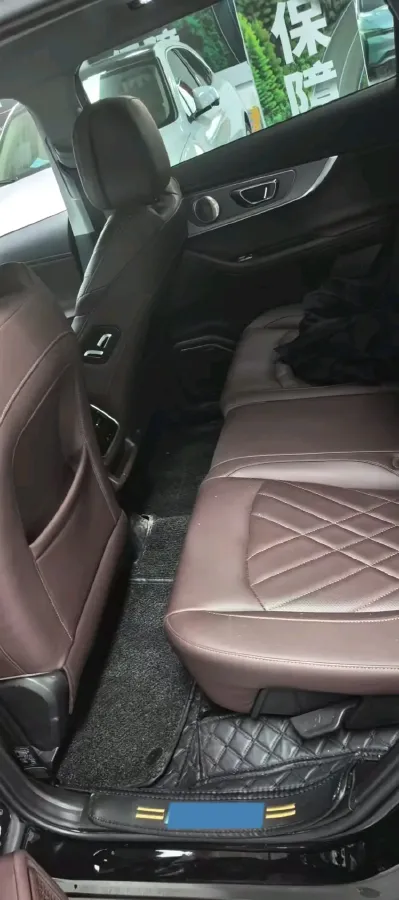 2022 Chery Tiggo 8 PRO 1.6T 197HP L4 7DCT,autocango,china used car exporter,china ev exporter,chinese used car exporter,chinese used ev exporter