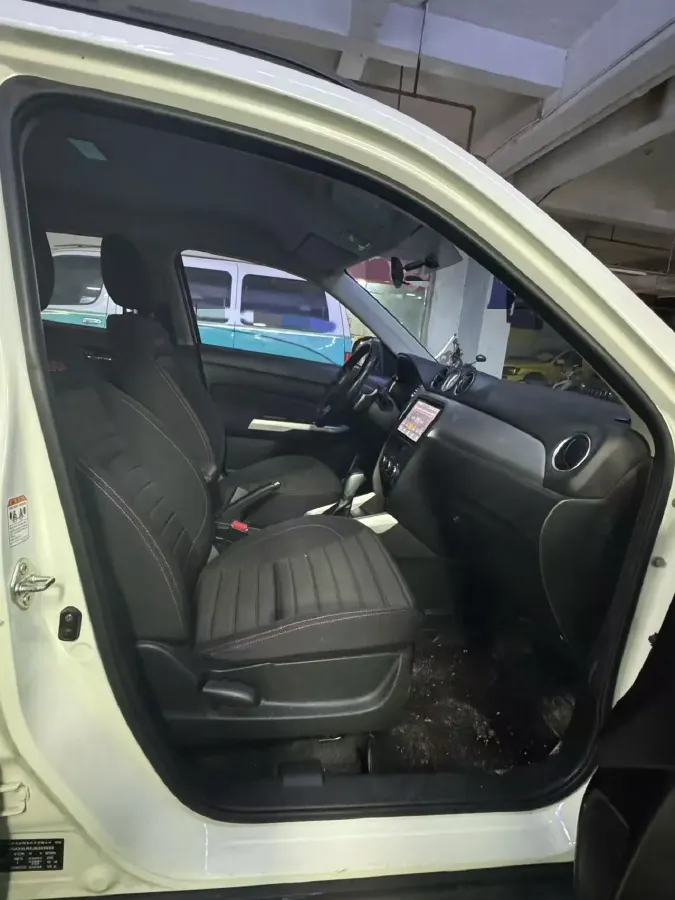 2018 Suzuki Vitara 1.4T 140HP L4 6AT,autocango,china used car exporter,china ev exporter,chinese used car exporter,chinese used ev exporter