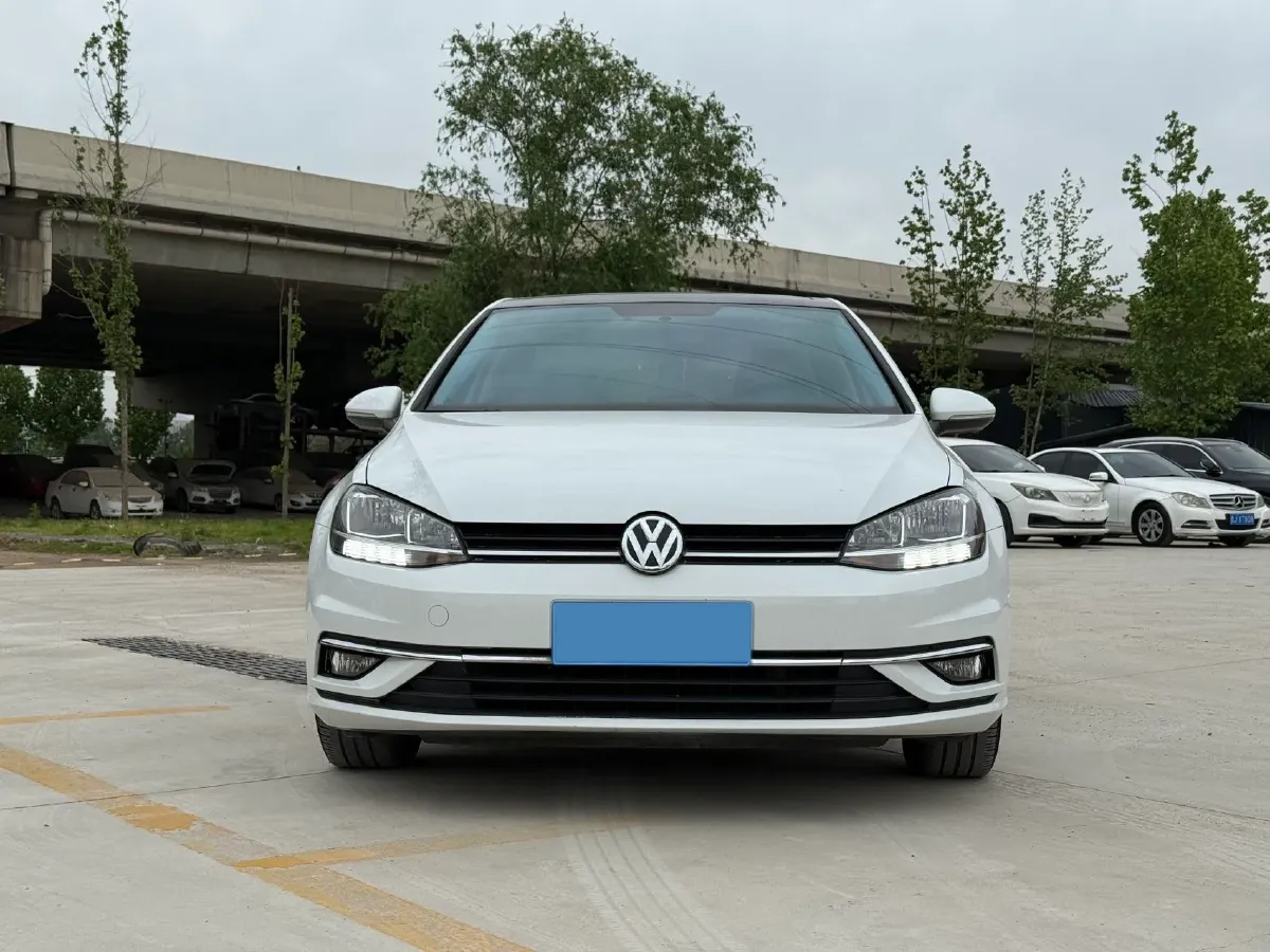 2019 Chery Tiggo 8 1.6T 197HP L4 7DCT,autocango,china used car exporter,china ev exporter,chinese used car exporter,chinese used ev exporter