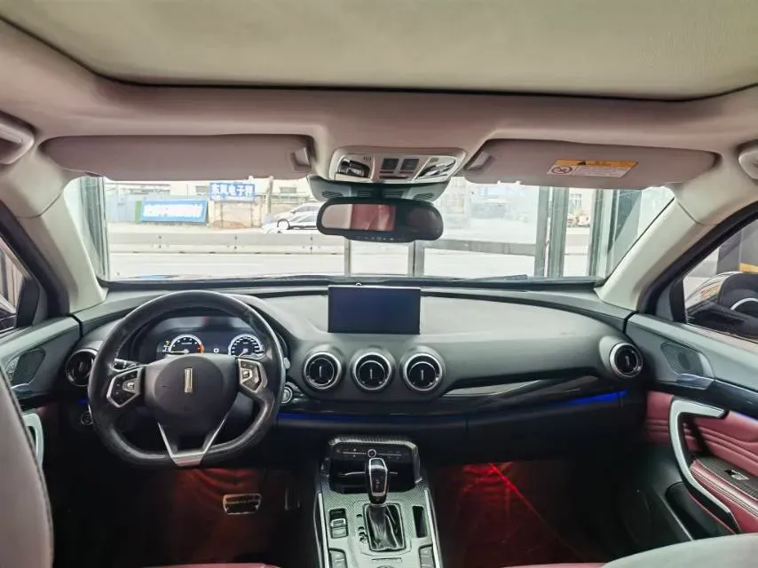 2017 WEY VV7 2.0T 234HP L4 7DCT,autocango,china used car exporter,china ev exporter,chinese used car exporter,chinese used ev exporter