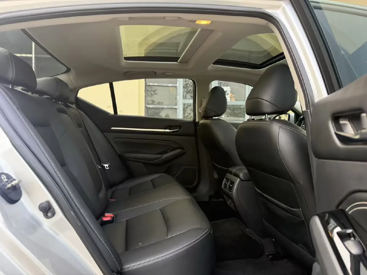 2021 Nissan Teana 2.0L 156HP L4 CVT,autocango,china used car exporter,china ev exporter,chinese used car exporter,chinese used ev exporter