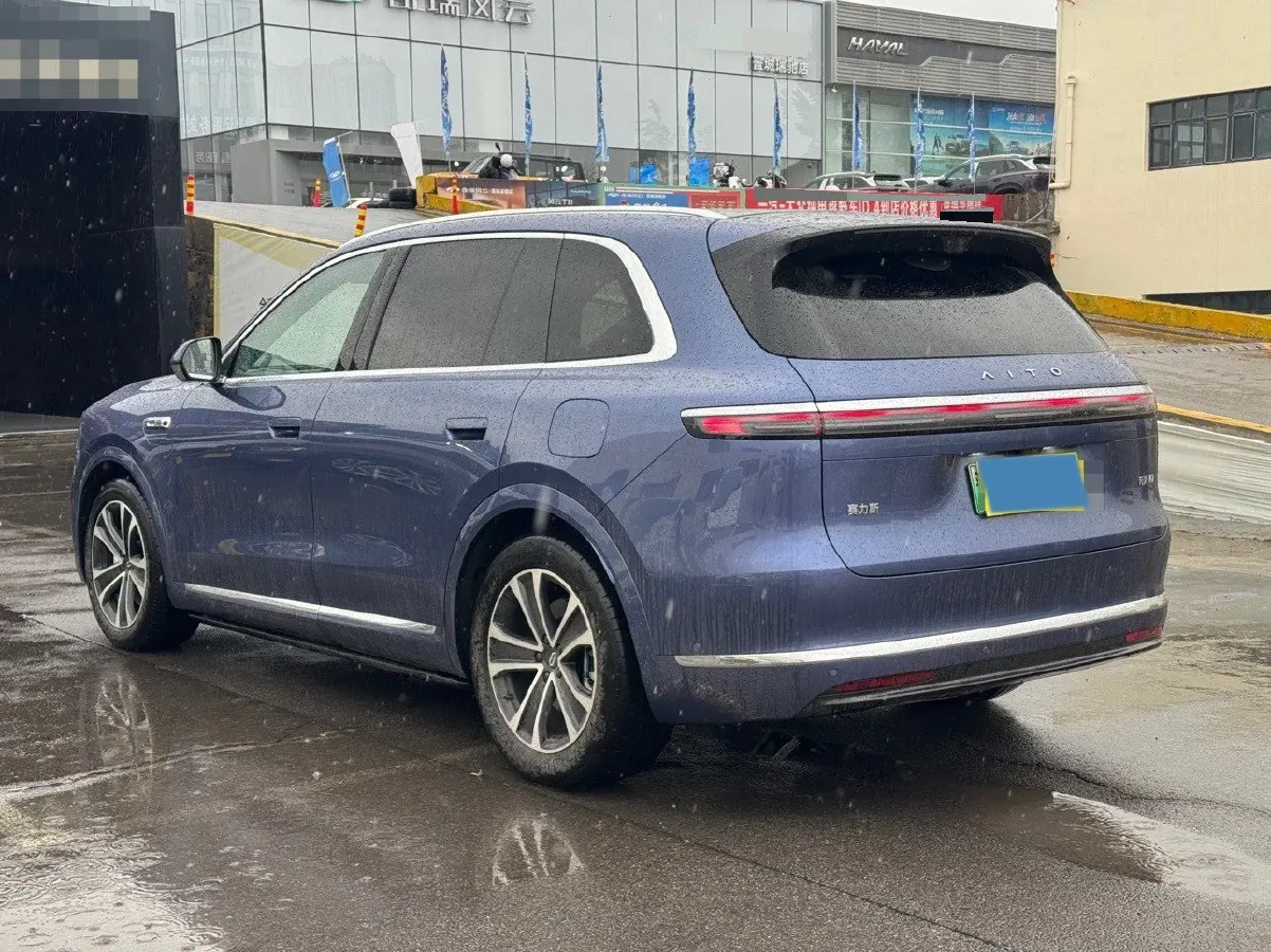 2026 AITO AITO M7 REEV 160HP REEV,autocango,china used car exporter,china ev exporter,chinese used car exporter,chinese used ev exporter