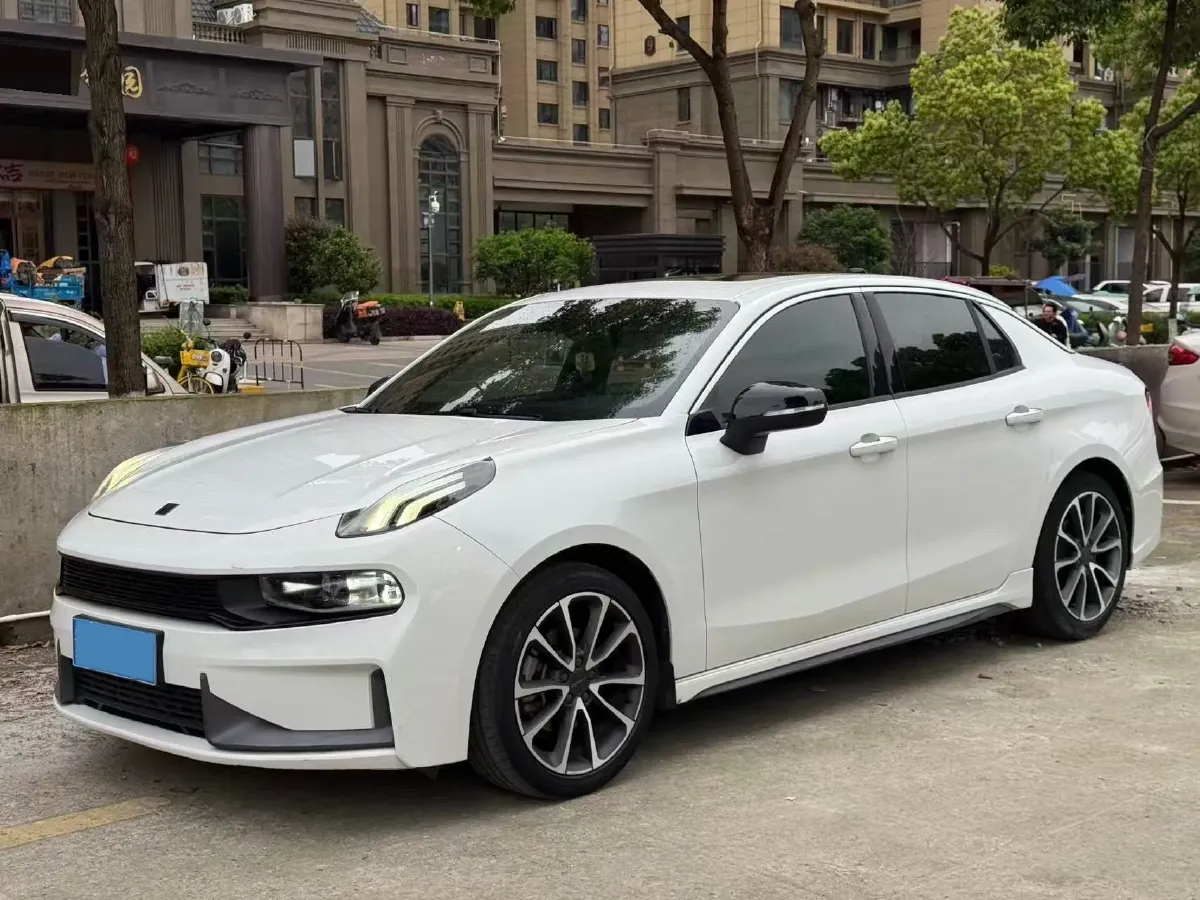 2018 LYNK&CO 02 1.5T 180HP L3 7DCT,autocango,china used car exporter,china ev exporter,chinese used car exporter,chinese used ev exporter