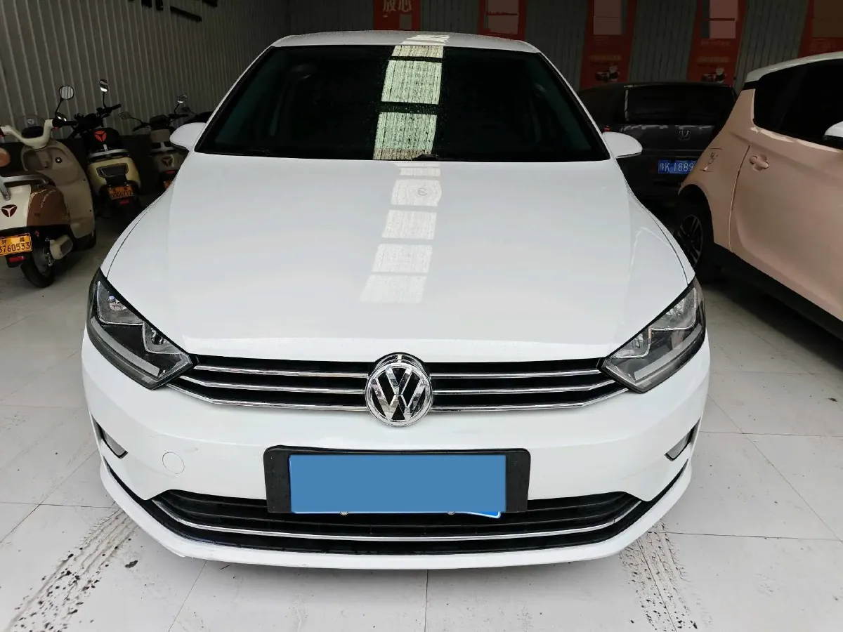 2018 Volkswagen Golf Sportsvan 1.6L 110HP L4 6AT,autocango,china used car exporter,china ev exporter,chinese used car exporter,chinese used ev exporter
