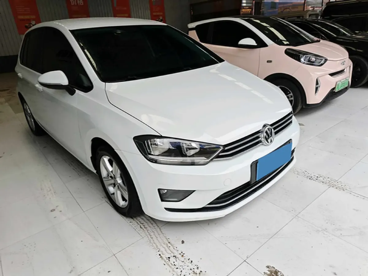 2018 Volkswagen Golf Sportsvan 1.6L 110HP L4 6AT,autocango,china used car exporter,china ev exporter,chinese used car exporter,chinese used ev exporter