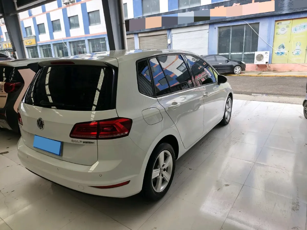 2018 Volkswagen Golf Sportsvan 1.6L 110HP L4 6AT,autocango,china used car exporter,china ev exporter,chinese used car exporter,chinese used ev exporter