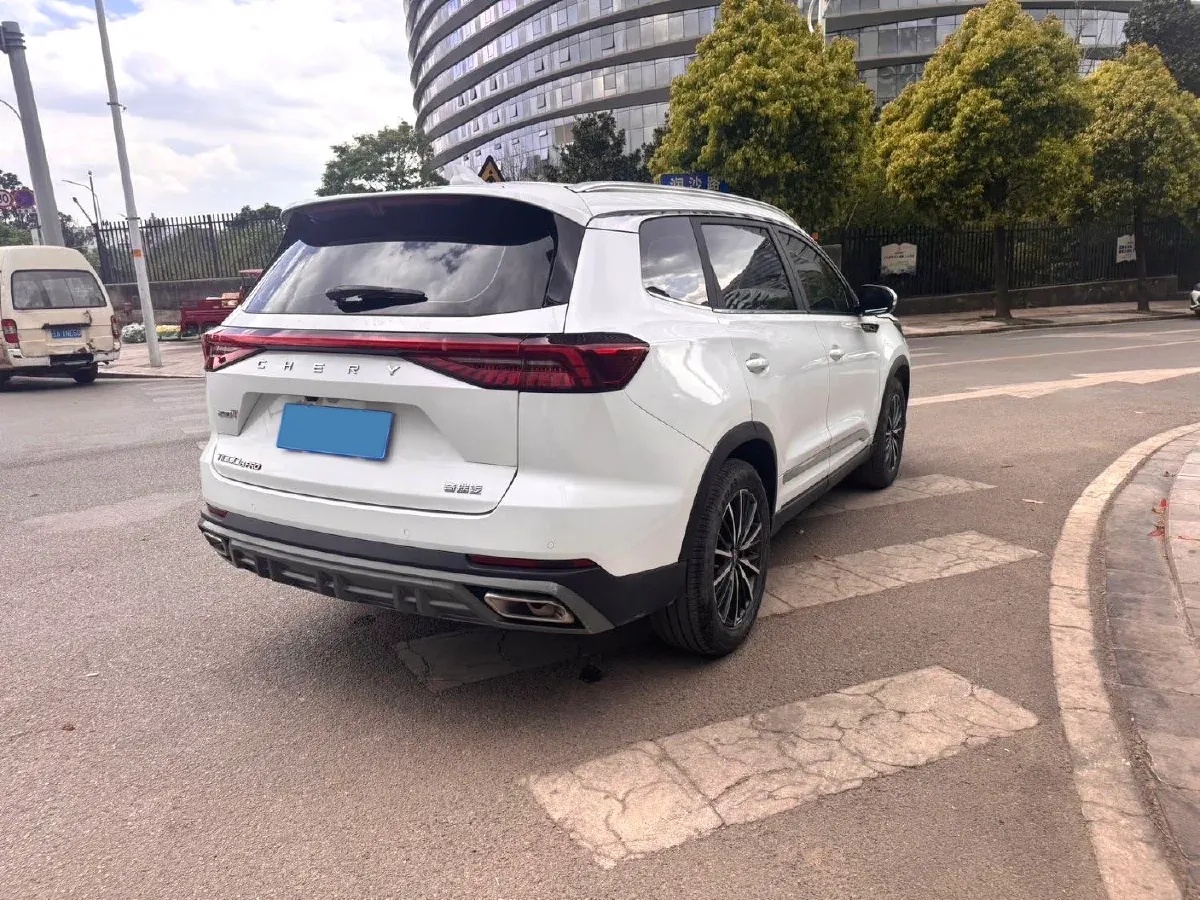 2024 Chery Tiggo 8 PRO 1.6T 197HP L4 7DCT,autocango,china used car exporter,china ev exporter,chinese used car exporter,chinese used ev exporter