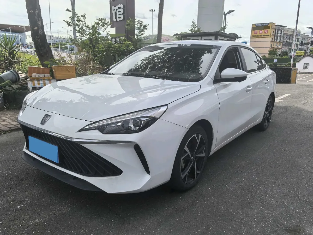 2023 Roewe i5 1.5L 129HP L4 CVT,autocango,china used car exporter,china ev exporter,chinese used car exporter,chinese used ev exporter