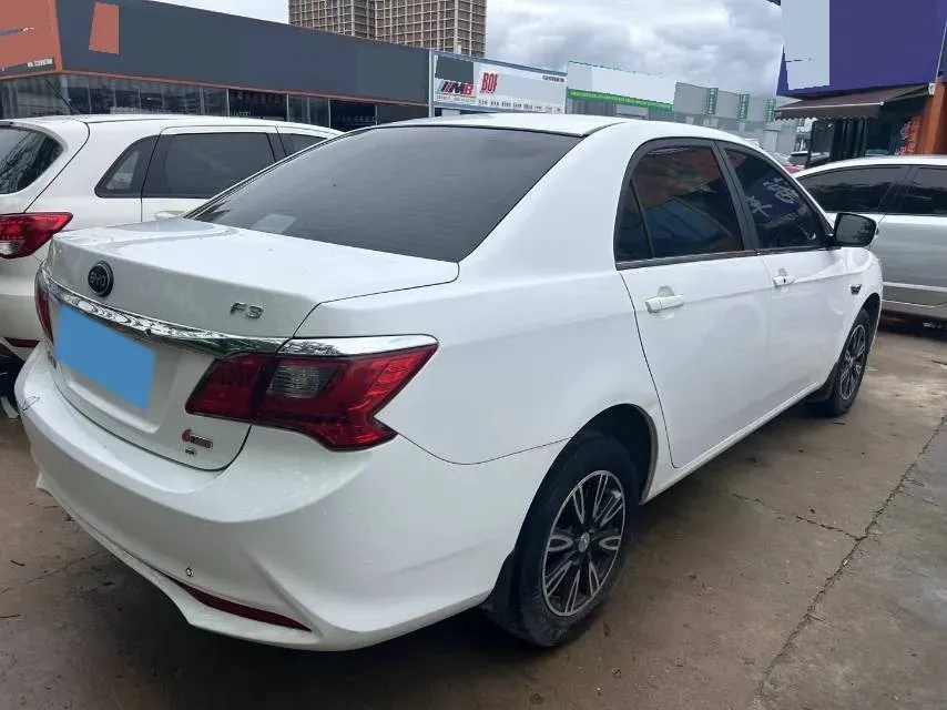 2018 BYD F3 1.5L 109HP L4 6DCT,autocango,china used car exporter,china ev exporter,chinese used car exporter,chinese used ev exporter
