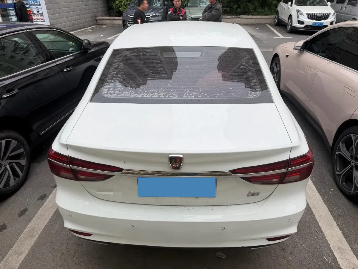 2019 Roewe i6 1.5T 169HP L4 7DCT,autocango,china used car exporter,china ev exporter,chinese used car exporter,chinese used ev exporter