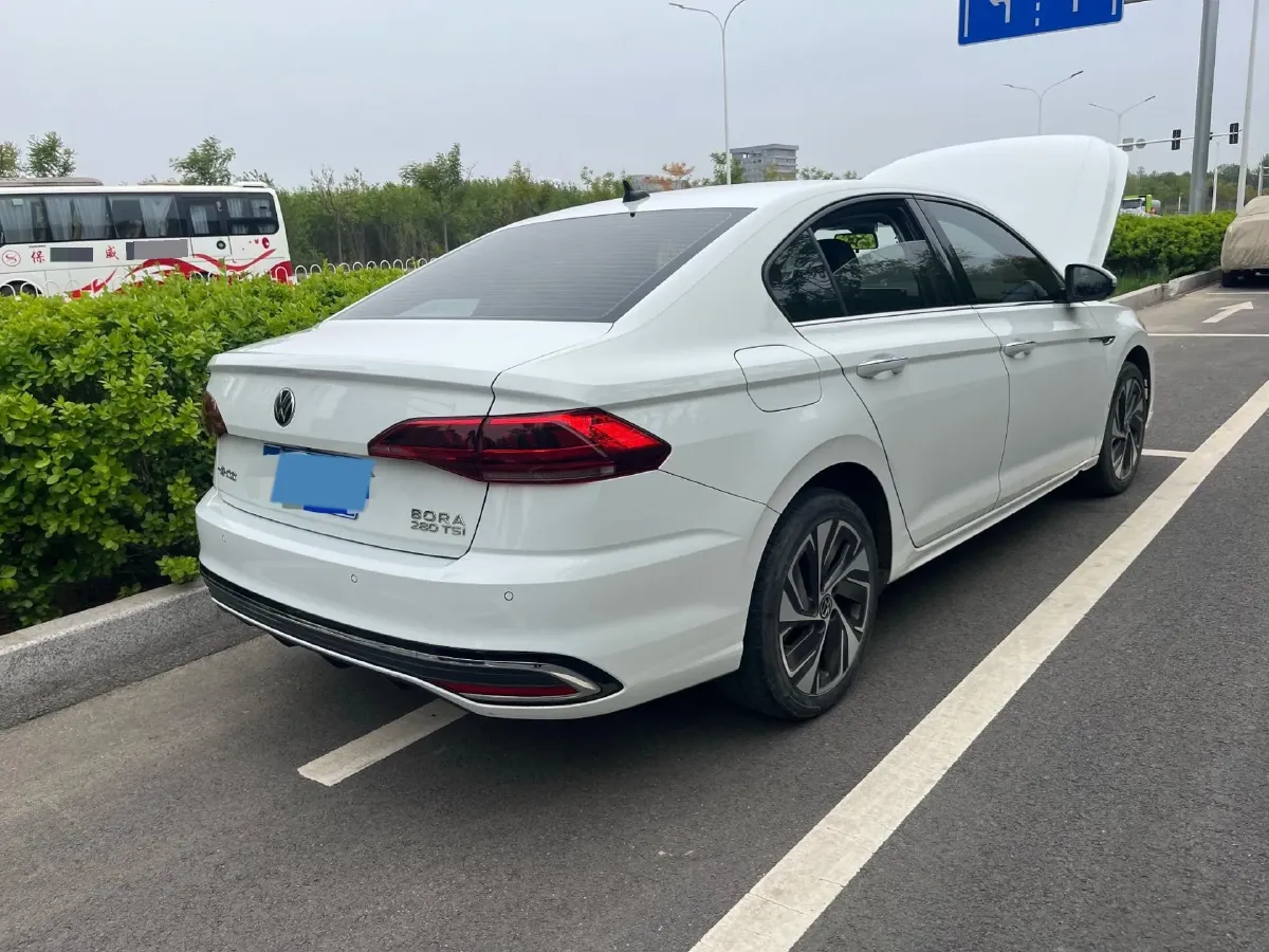 2023 Volkswagen Bora 1.4T 150HP L4 7DCT,autocango,china used car exporter,china ev exporter,chinese used car exporter,chinese used ev exporter